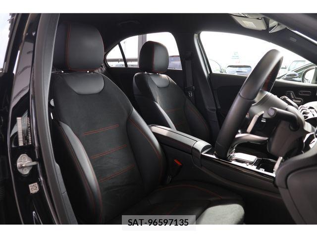 Mercedes Benz A-CLASS 2020-02 4326679-13
