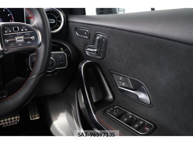 Mercedes Benz A-CLASS 2020-02 4326679-25