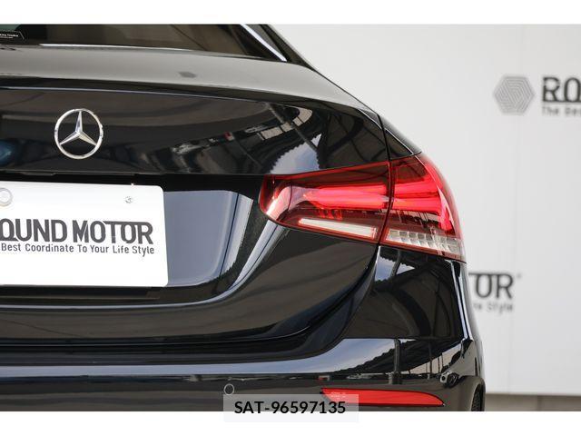Mercedes Benz A-CLASS 2020-02 4326679-8