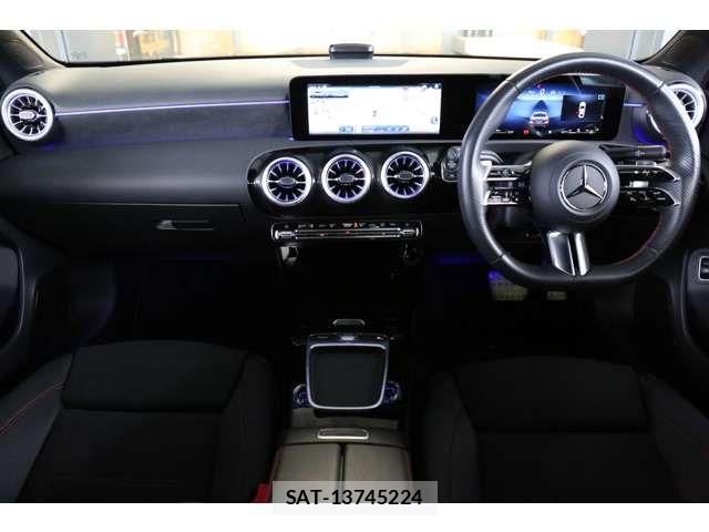 Mercedes Benz A-CLASS 2025-02 4966771-9