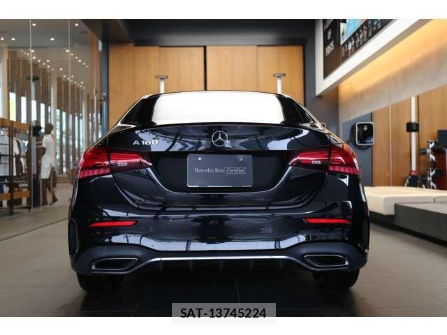 Mercedes Benz A-CLASS 2025-02 4966771-6