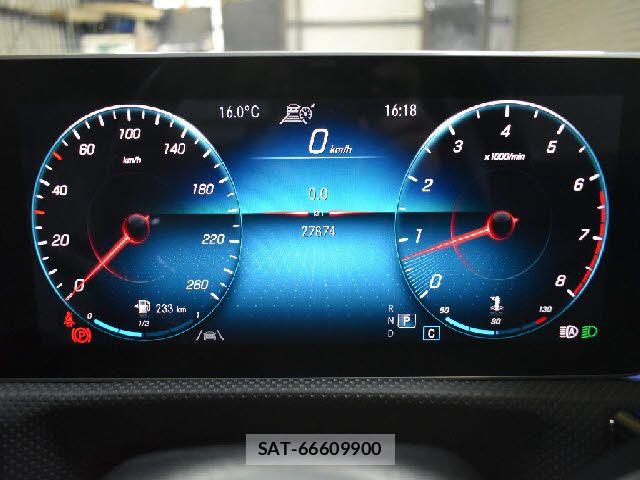 Mercedes Benz A-CLASS 2019-09 5871666-16