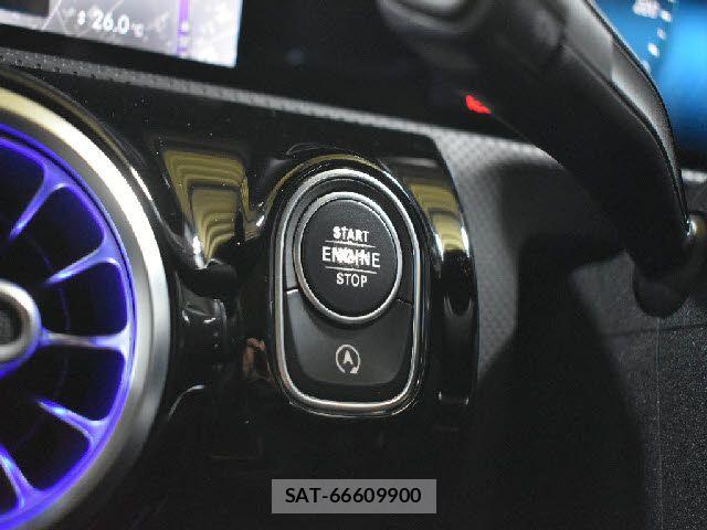 Mercedes Benz A-CLASS 2019-09 5871666-3