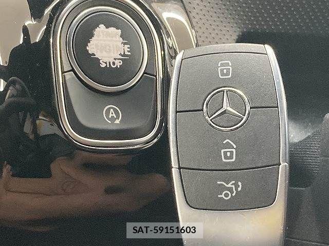 Mercedes Benz A-CLASS 2019-09 6012601-10