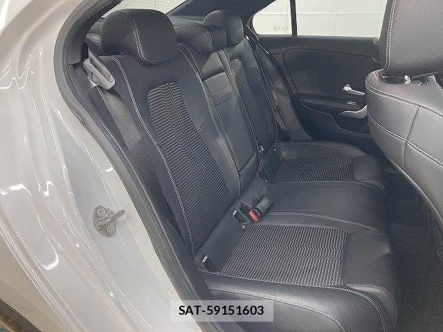Mercedes Benz A-CLASS 2019-09 6012601-5