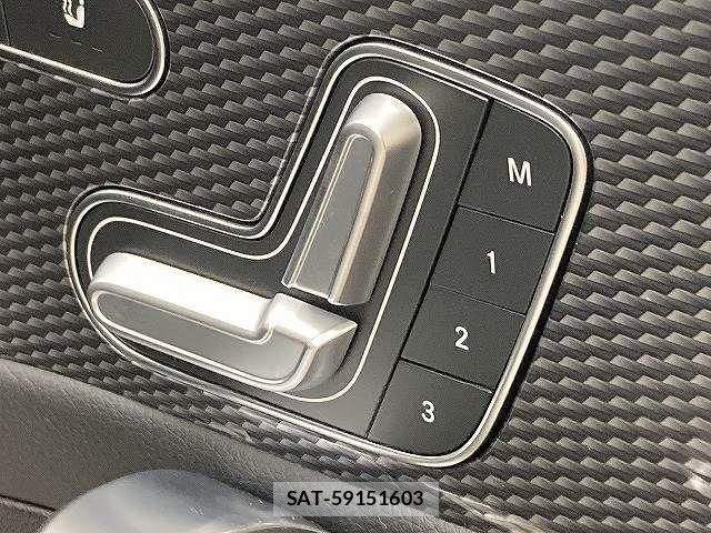 Mercedes Benz A-CLASS 2019-09 6012601-7