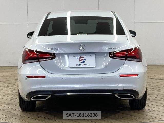 Mercedes Benz A-CLASS 2019-11 6216747-14