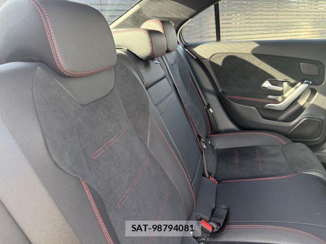 Mercedes Benz A-CLASS 2023-04 6245541-14