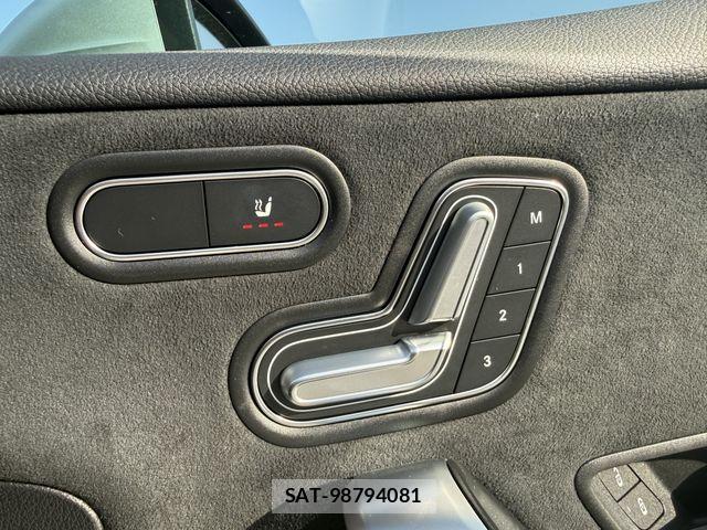 Mercedes Benz A-CLASS 2023-04 6245541-5