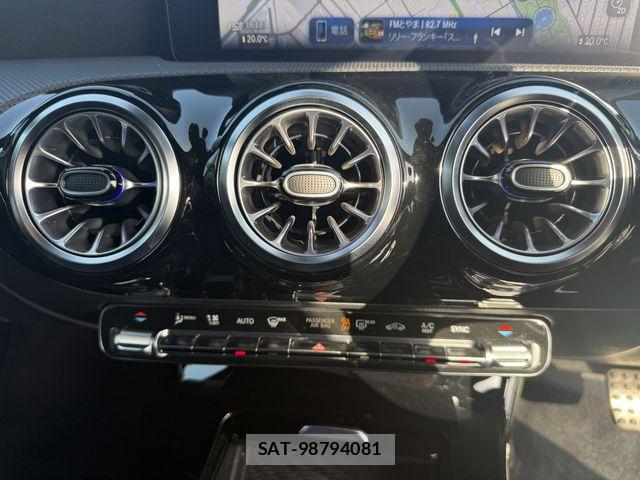 Mercedes Benz A-CLASS 2023-04 6245541-8