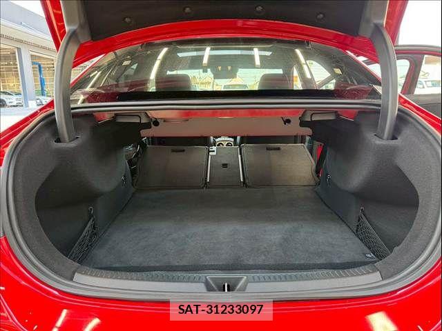 Mercedes Benz A-CLASS 2019-10 6276779-17
