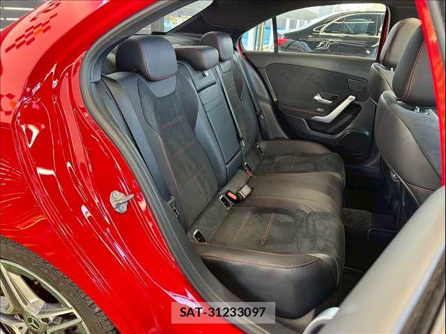 Mercedes Benz A-CLASS 2019-10 6276779-7