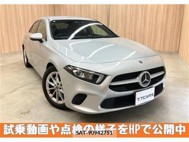 Mercedes Benz A-CLASS 2019-09 6613101-0
