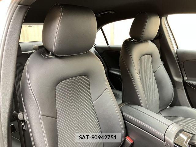 Mercedes Benz A-CLASS 2019-09 6613101-16