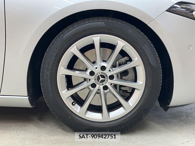Mercedes Benz A-CLASS 2019-09 6613101-26