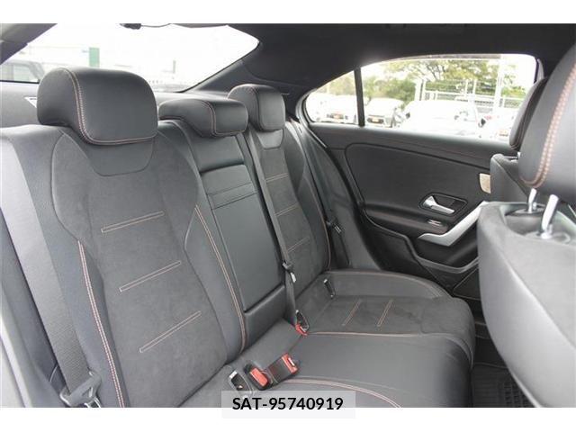 Mercedes Benz A-CLASS 2020-02 6613100-27