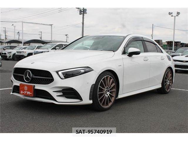 Mercedes Benz A-CLASS 2020-02 6613100-7