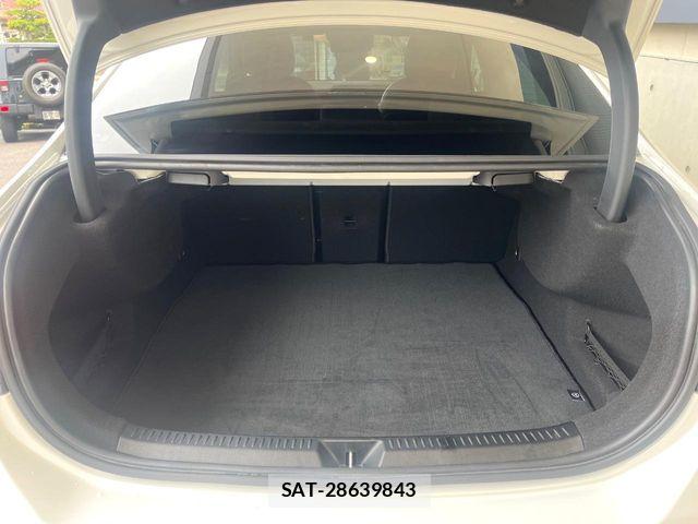 Mercedes Benz A-CLASS 2021-06 6641941-12