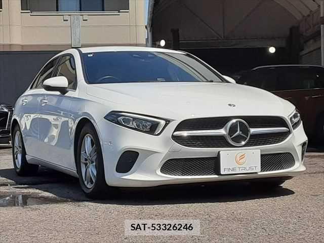 Mercedes Benz A-CLASS 2020-06 6672428-14