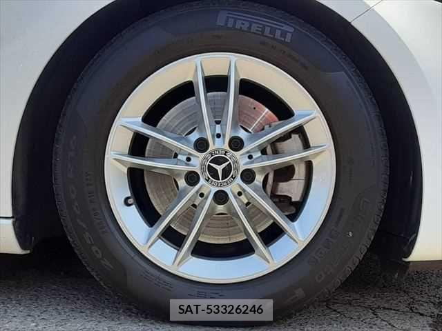 Mercedes Benz A-CLASS 2020-06 6672428-26