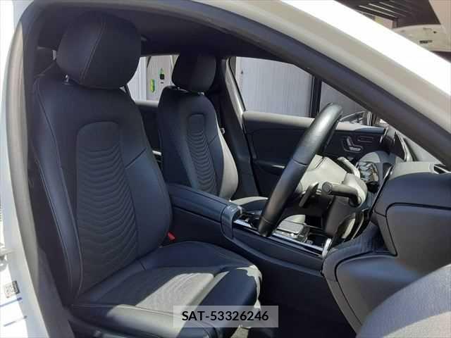 Mercedes Benz A-CLASS 2020-06 6672428-6