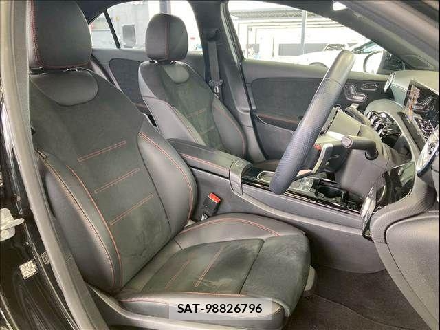 Mercedes Benz A-CLASS 2023-11 6672426-5