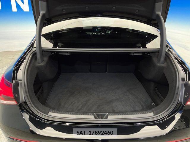 Mercedes Benz A-CLASS 2021-01 6676797-12