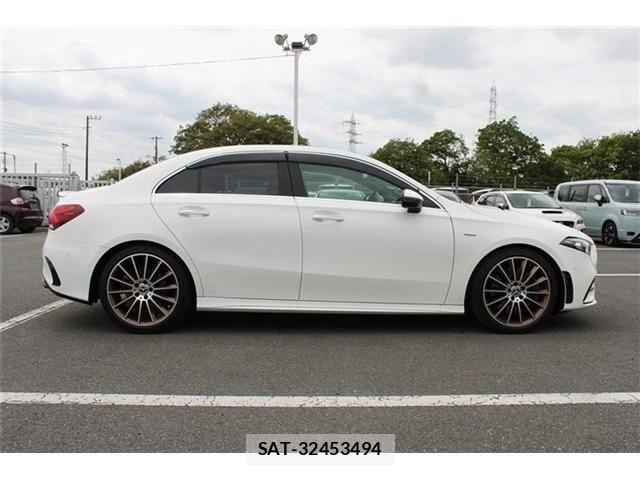 Mercedes Benz A-CLASS 2020-02 7059428-14