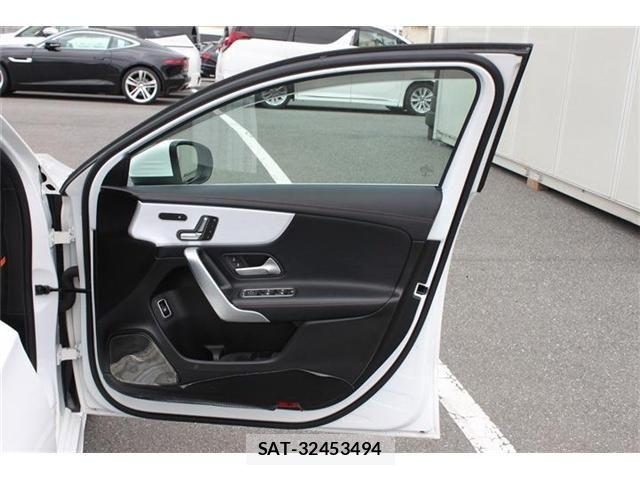 Mercedes Benz A-CLASS 2020-02 7059428-23