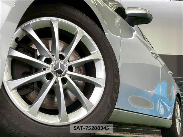 Mercedes Benz A-CLASS 2019-09 7221496-18