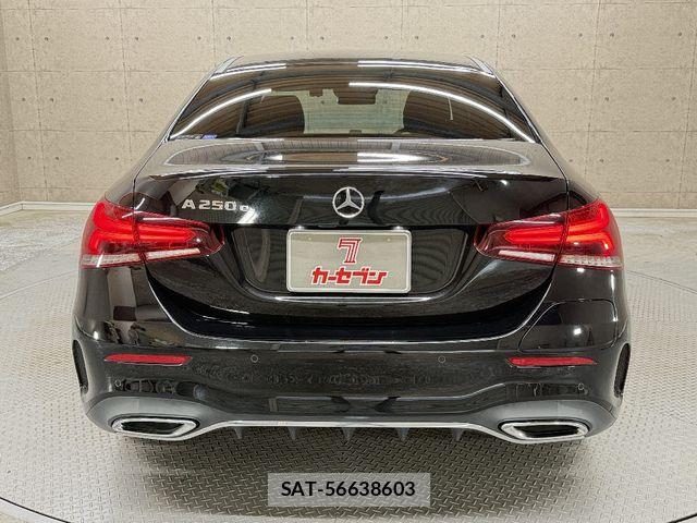 Mercedes Benz A-CLASS 2021-07 7455633-11