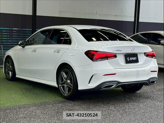 Mercedes Benz A-CLASS 2020-10 7501424-16