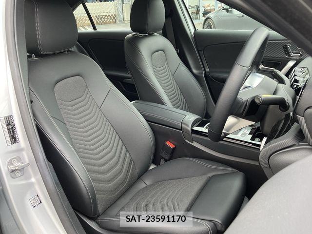 Mercedes Benz A-CLASS 2024-03 7501423-5