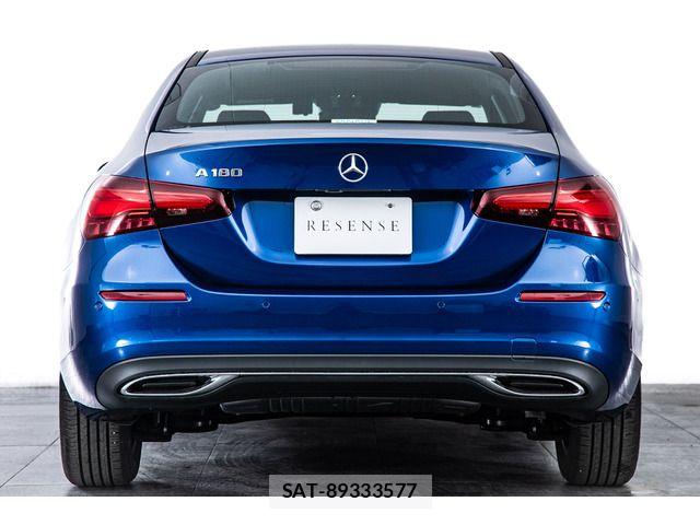 Mercedes Benz A-CLASS 2025-09 7617926-9