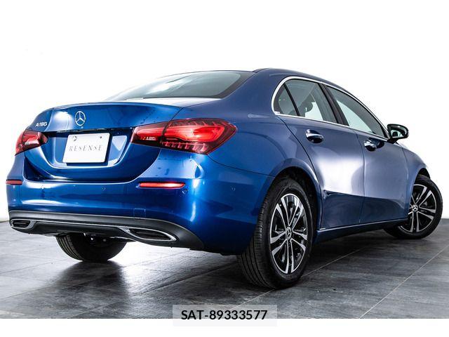 Mercedes Benz A-CLASS 2025-09 7617926-11