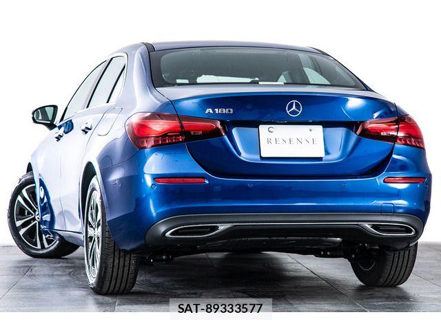 Mercedes Benz A-CLASS 2025-09 7617926-8