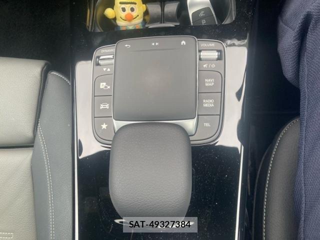 Mercedes Benz A-CLASS 2021-11 7617928-25