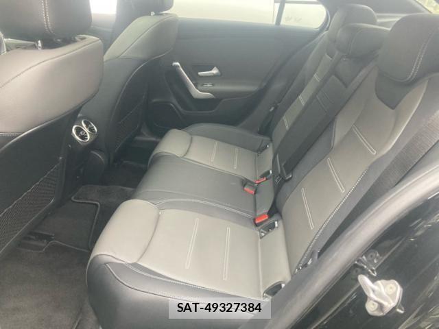 Mercedes Benz A-CLASS 2021-11 7617928-6