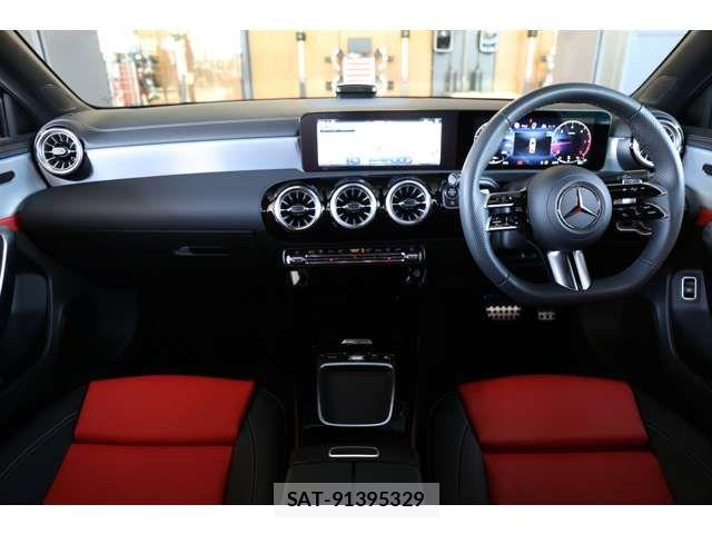 Mercedes Benz A-CLASS 2025-08 7617924-8