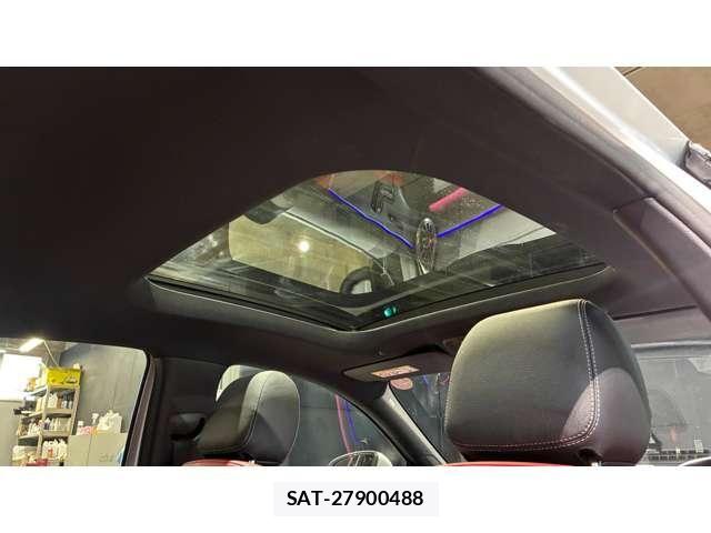 Mercedes Benz A-CLASS 2022-02 7617927-28