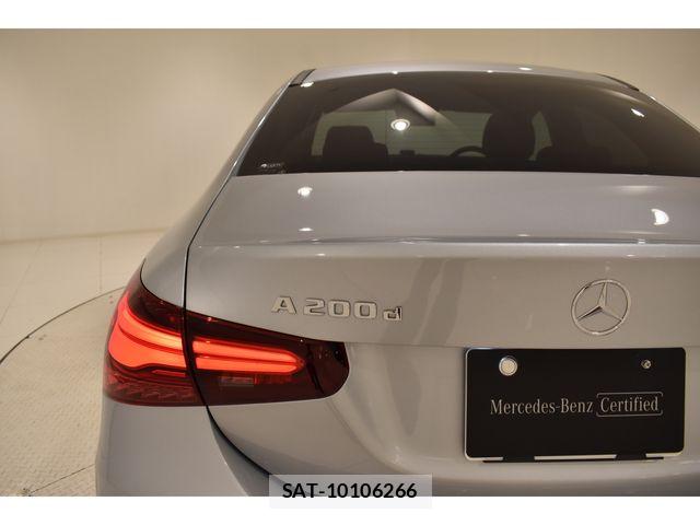 Mercedes Benz A-CLASS 2025-01 7725446-16