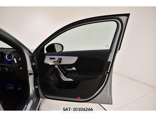 Mercedes Benz A-CLASS 2025-01 7725446-5