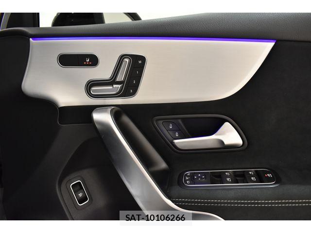 Mercedes Benz A-CLASS 2025-01 7725446-6