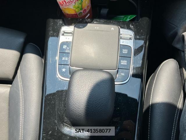 Mercedes Benz A-CLASS 2019-09 7877635-20