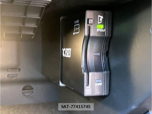 Mercedes Benz A-CLASS 2021-03 7979887-9