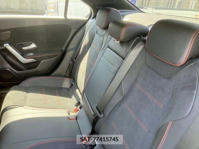 Mercedes Benz A-CLASS 2021-03 7979887-12