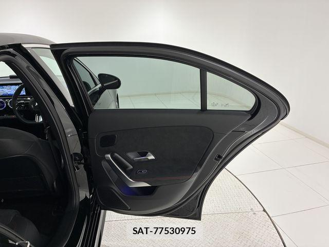 Mercedes Benz A-CLASS 2025-06 8100335-9