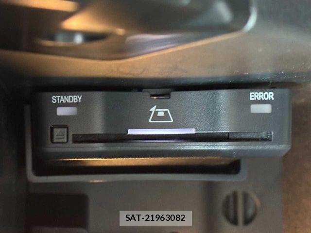 Mercedes Benz A-CLASS 2023-09 8146134-14