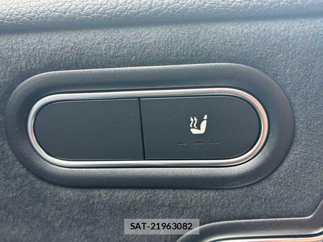 Mercedes Benz A-CLASS 2023-09 8146134-15