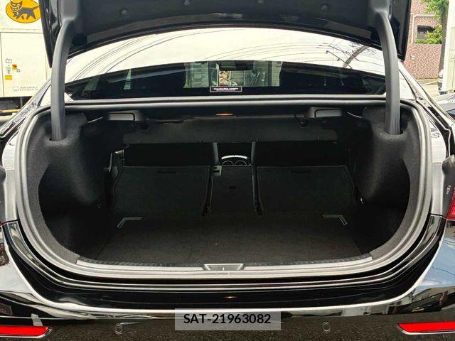 Mercedes Benz A-CLASS 2023-09 8146134-28